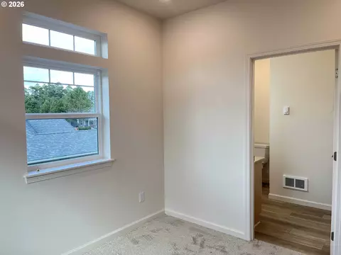 1431 37th St, Florence, OR 97439 photo 18