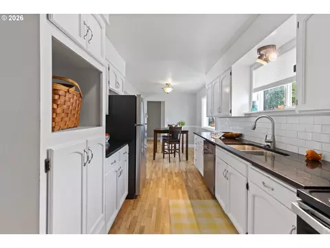 715 NW 6th St, Pendleton, OR 97801 photo 12