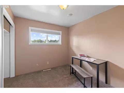 715 NW 6th St, Pendleton, OR 97801 photo 20