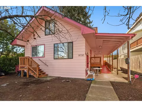 9712 SE Duke St, Portland, OR 97266