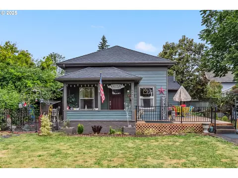 623 10th Ave, Albany, OR 97321