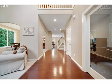 Entry Way - 7411 SE Cottrell Rd, Gresham, OR 97080 photo 1 of 3