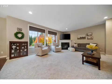 Living - 7411 SE Cottrell Rd, Gresham, OR 97080 photo 3 of 3