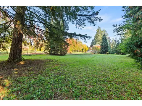 Exterior - 7411 SE Cottrell Rd, Gresham, OR 97080 photo 5 of 8