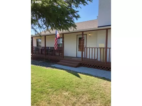 3107 SW Ladow Ave, Pendleton, OR 97801