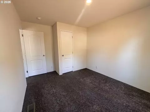 104 River Loop 1, Eugene, OR 97404 photo 16