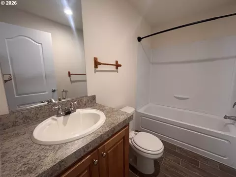104 River Loop 1, Eugene, OR 97404 photo 20