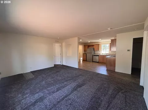 104 River Loop 1, Eugene, OR 97404 photo 7