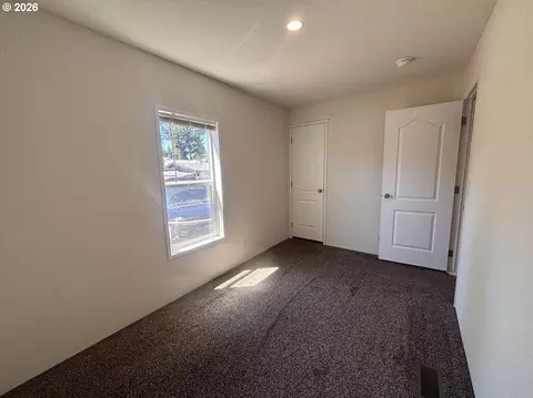 104 River Loop 1, Eugene, OR 97404 photo 19