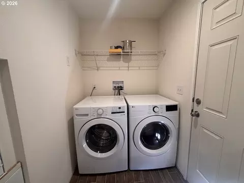 104 River Loop 1, Eugene, OR 97404 photo 22