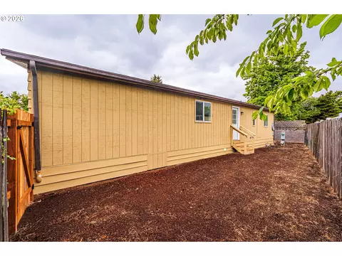 Other - 3086 Stapp Dr, Eugene, OR 97408 photo 5 of 9