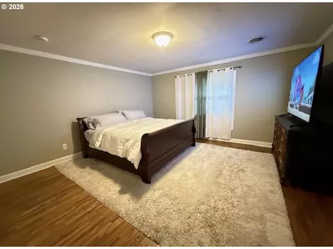 Bedroom - 2994 Dapple Way, Eugene, OR 97401 photo 1 of 3
