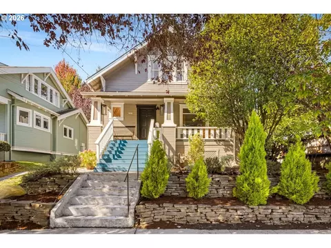 2421 SE 48th Ave, Portland, OR 97206