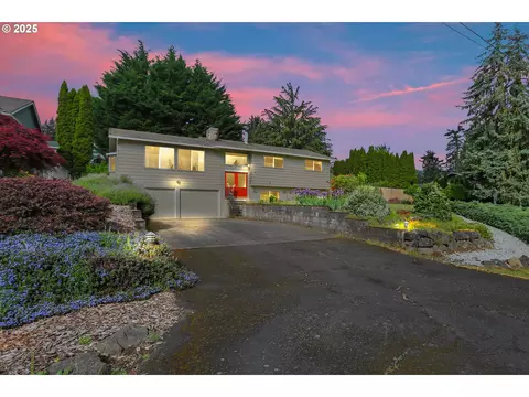 2335 5th St, Columbia City, OR 97018