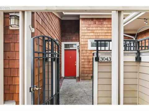 3043 NW Montara Loop, Portland, OR 97229
