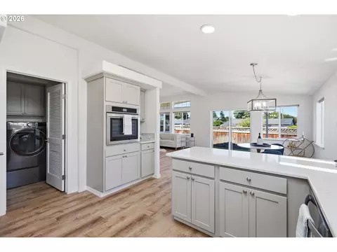 Other - 4055 Royal Ave #14, Eugene, OR 97402 photo 2 of 9