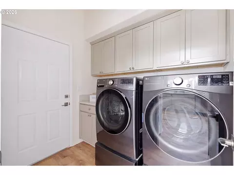 Other - 4055 Royal Ave #14, Eugene, OR 97402 photo 7 of 9
