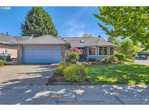 17018 SW Lynnly Way, Sherwood, OR 97140