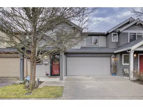 5719 NE 49th St, Vancouver, WA 98661