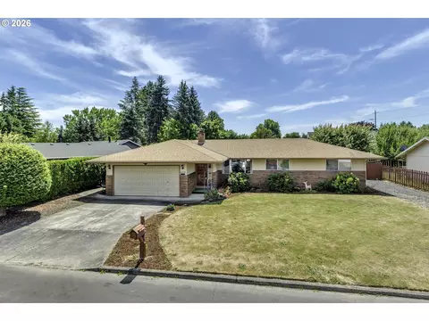 21830 SW Blaine St, Beaverton, OR 97003