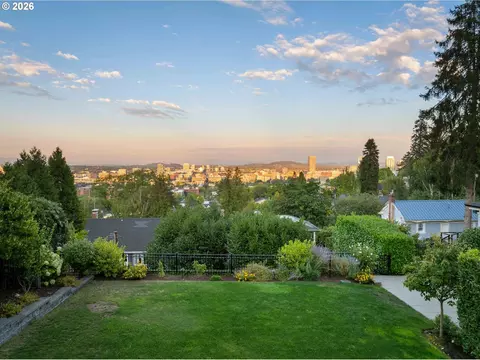2663 NW Westover Rd, Portland, OR 97210