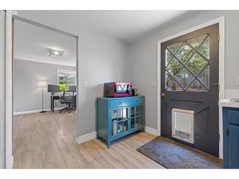 Entry Way - 2951 NW Kent St, Camas, WA 98607 photo 1 of 1