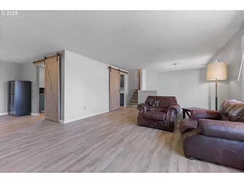 Living - 2951 NW Kent St, Camas, WA 98607 photo 5 of 5