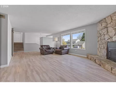 Living - 2951 NW Kent St, Camas, WA 98607 photo 1 of 5