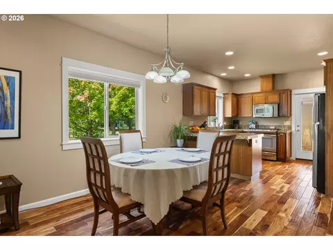 Dining - 1603 Chasa St, Eugene, OR 97401 photo 1 of 2