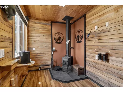 205 S 54th St #80, Springfield, OR 97478 photo 6