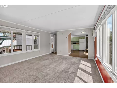 205 S 54th St #80, Springfield, OR 97478 photo 13