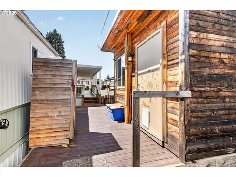 205 S 54th St #80, Springfield, OR 97478 photo 8