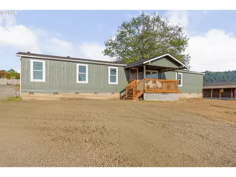 70 SE Darrell Ave, Winston, OR 97496