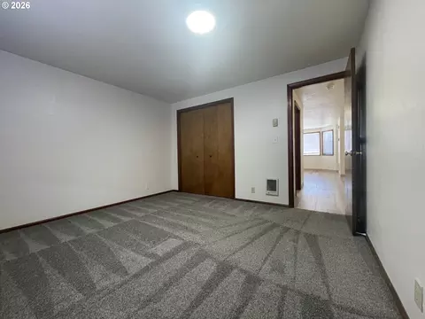 Bedroom - 1217 R St, Springfield, OR 97477 photo 1 of 3