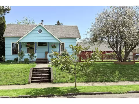 7036 N Burr Ave, Portland, OR 97203