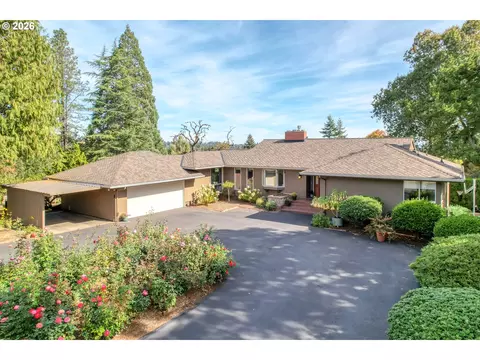 13240 Knaus Rd, Lake Oswego, OR 97034