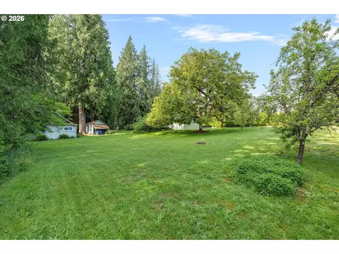 Exterior - 30185 SE Wheeler Rd, Boring, OR 97009 photo 9 of 11