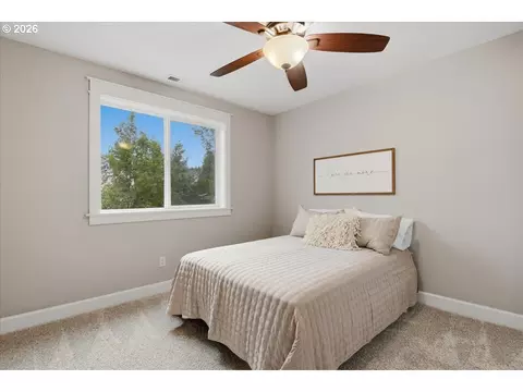 Bedroom - 3603 SE 198th Ave, Camas, WA 98607 photo 4 of 4
