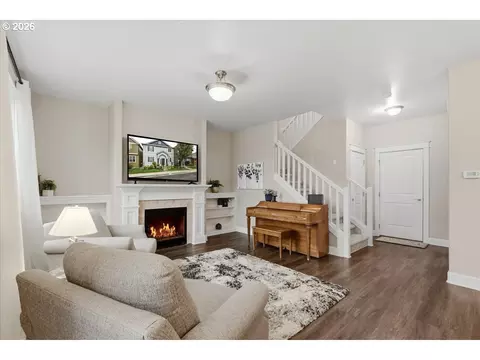 Living - 3603 SE 198th Ave, Camas, WA 98607 photo 1 of 4