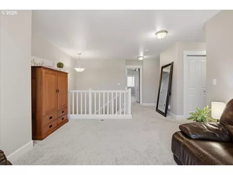 Living - 3603 SE 198th Ave, Camas, WA 98607 photo 4 of 4