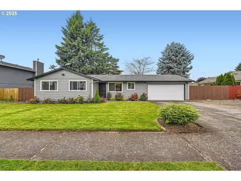 617 NW Fariss Rd, Gresham, OR 97030