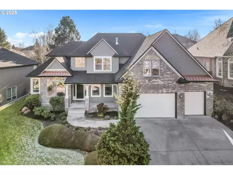 5201 NW 141st St, Vancouver, WA 98685