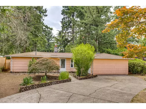 617 NE 120th Ave, Portland, OR 97220