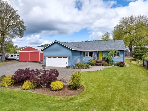 3735 N College St, Newberg, OR 97132