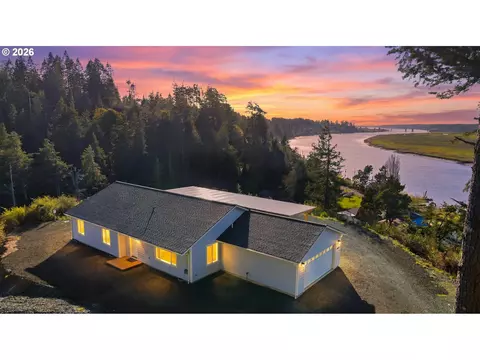 88362 Pederson Dr, Bandon, OR 97411