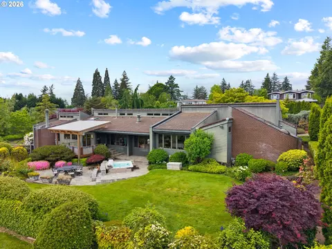 Exterior - 13237 Knaus Rd, Lake Oswego, OR 97034 photo 7 of 10