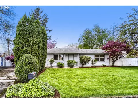 Exterior - 1675 NE Juniper Ave, Gresham, OR 97030 photo 2 of 8