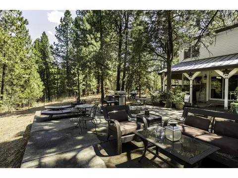 15730 Jackpine Rd, La Pine, OR 97739 photo 32