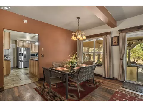 15730 Jackpine Rd, La Pine, OR 97739 photo 13