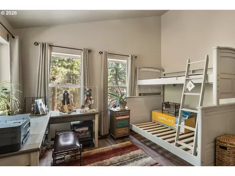 15730 Jackpine Rd, La Pine, OR 97739 photo 22